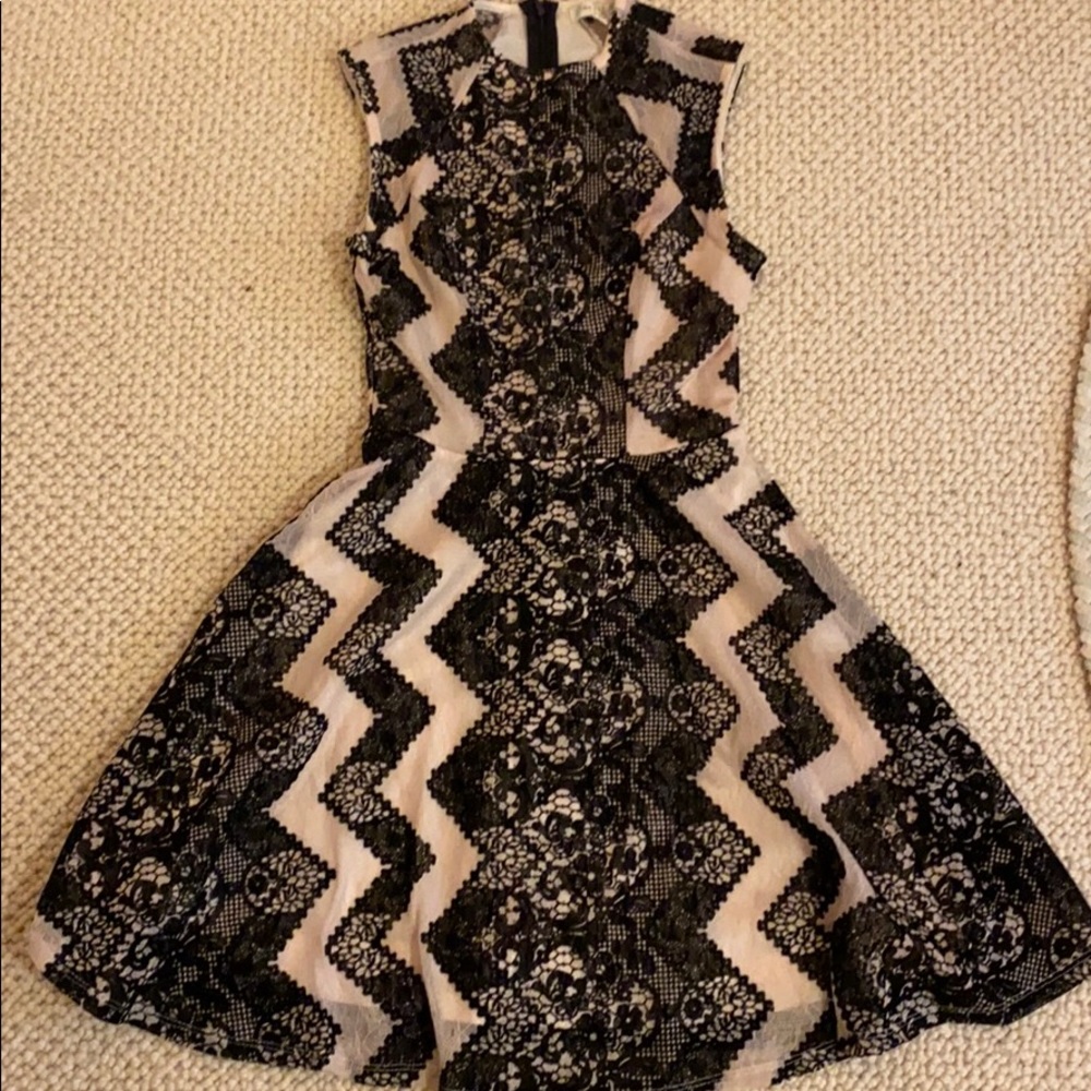 Lacy appliqué girls’ dress